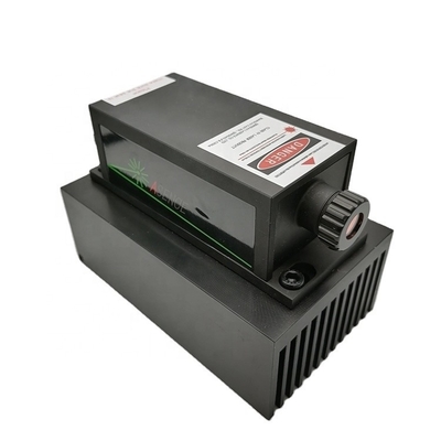 Laser acoplado a fibra de 561nm/563nm con una estabilidad de potencia de ±10% y conector de fibra SMA905