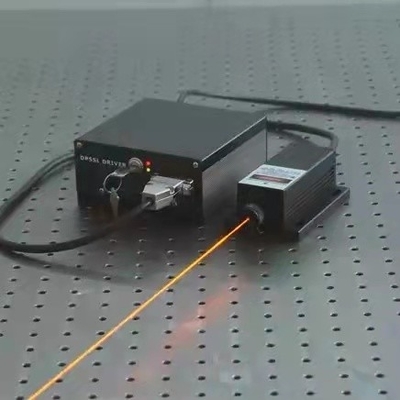 DPSS 50mW Modulo láser amarillo de 589nm adecuado para los requisitos del cliente
