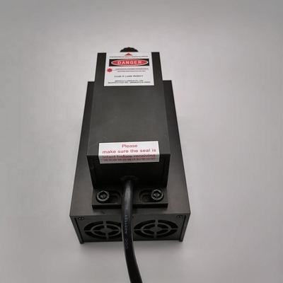 Laser DPSS de estado sólido con peso de 1,8 kg y altura de haz de 85 mm Laser amarillo de 100 mW