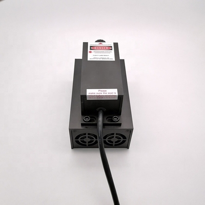 Laser DPSS de estado sólido con peso de 1,8 kg y altura de haz de 85 mm Laser amarillo de 100 mW