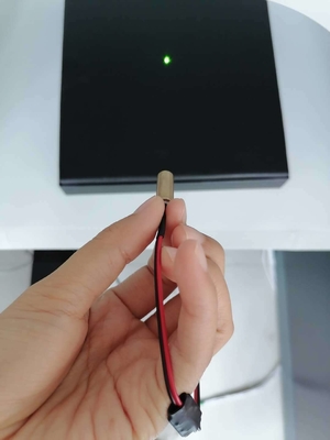 Solución científica Módulo láser DPSS bomba de diodo verde de 561nm con potencia de salida de 2-9 mW