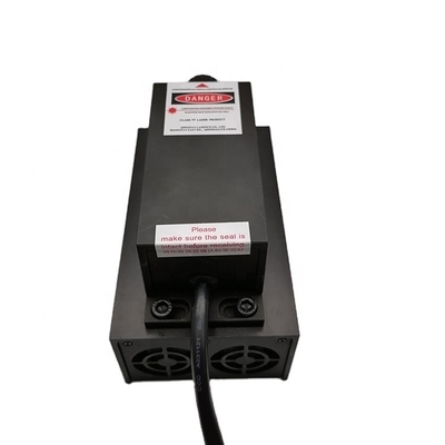 1W Modulo de diodo láser verde de 520nm para luz de escenario láser 2 KG Peso 3-5 minutos Tiempo de ascenso